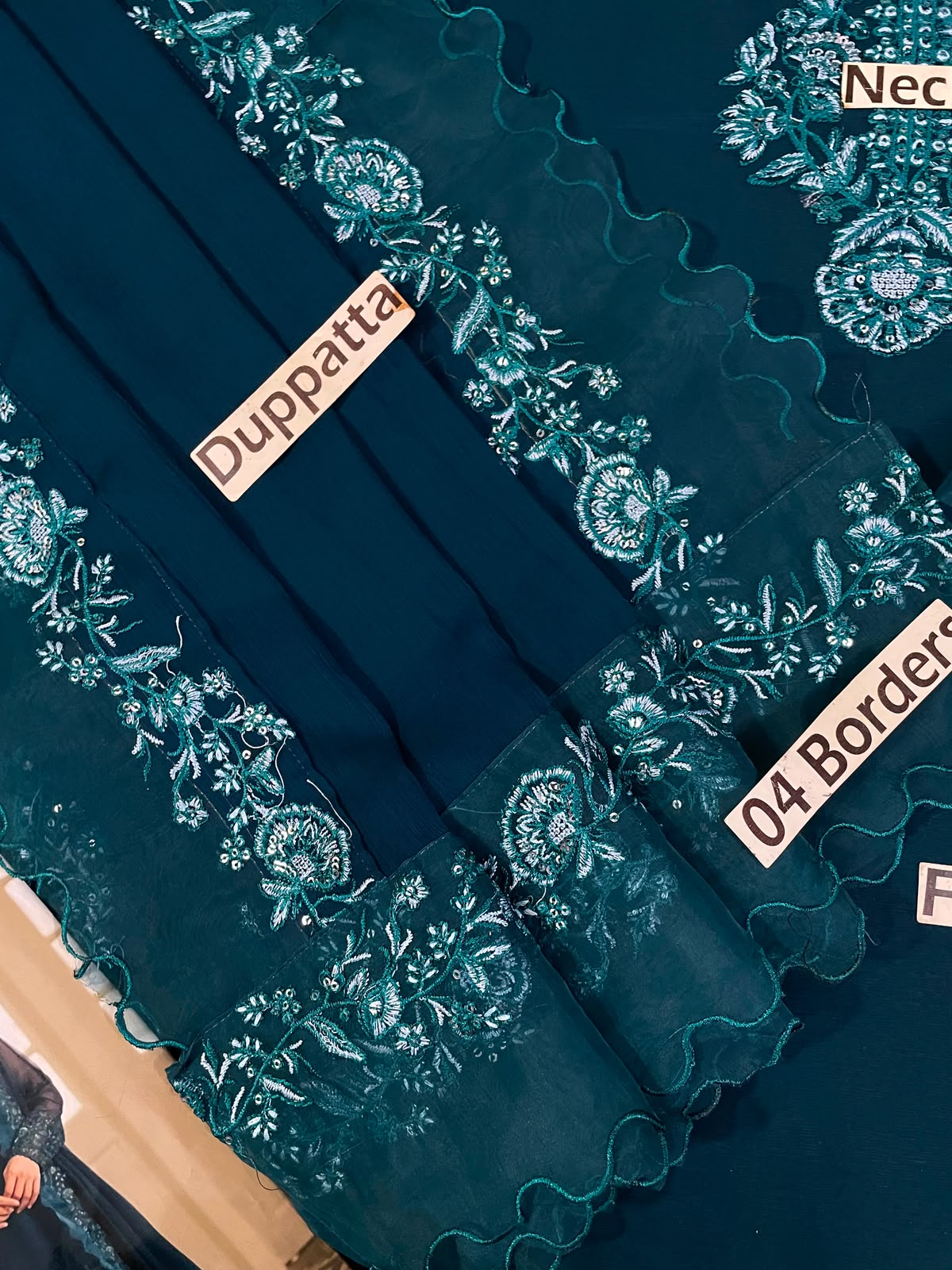 Heavy Embroidered | Chiffon |  Iznik
